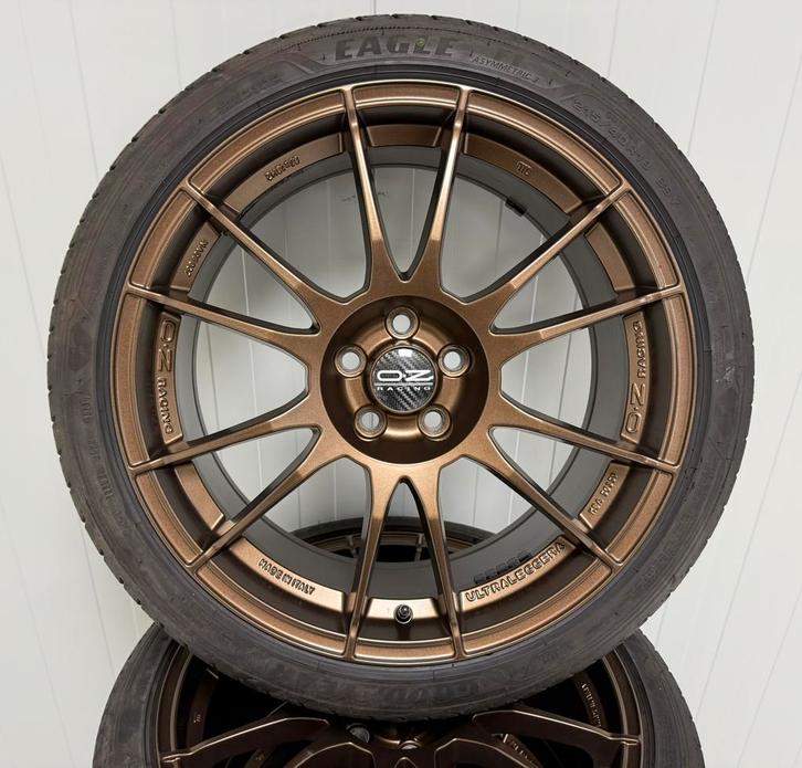 OZ Racing Ultraleggera Velgen 18 Inch 5x100 VW Polo A1 Ibiza, Auto-onderdelen, Banden en Velgen, Banden en Velgen, Zomerbanden