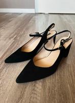 Kiomi Suède Pumps met T-bandje, Ophalen of Verzenden, Gedragen, Zwart, Pumps