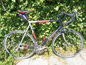 Merida road 903 racefiets beschikbaar voor biedingen