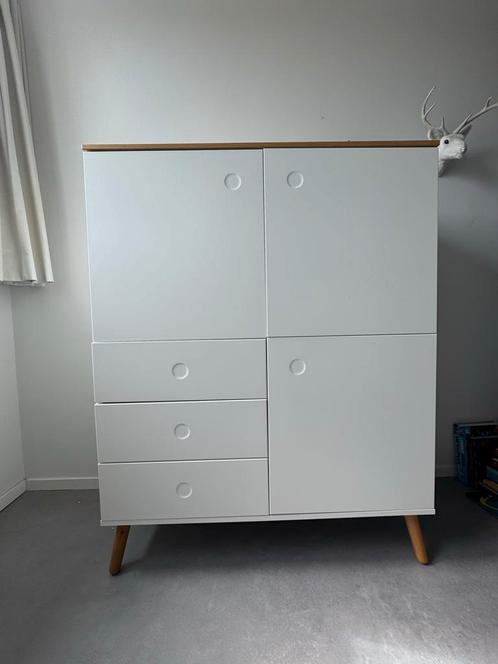 Tenzo Dot Kabinet 1666 Wit - Kledingkast, Huis en Inrichting, Kasten | Kledingkasten, Gebruikt, 150 tot 200 cm, 100 tot 150 cm