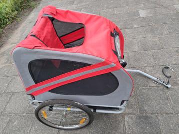 Bike trailer for medium and large breed dogs beschikbaar voor biedingen