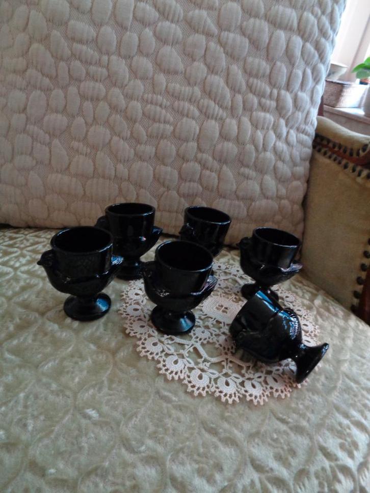 6 Vintage Franse Zwarte Opaline Eierdopjes Kip ** Mimosa **, Antiek en Kunst, Antiek | Servies los, Ophalen of Verzenden