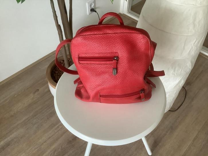 Rugzakje, rugtasje, Esprit, rood, Sieraden, Tassen en Uiterlijk, Tassen | Damestassen, Zo goed als nieuw, Schoudertasje, Rood