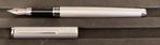 *6  VULPEN mat zilver en zwart kleurig NIEUW, Ophalen of Verzenden, Nieuw, Vulpen, Overige merken