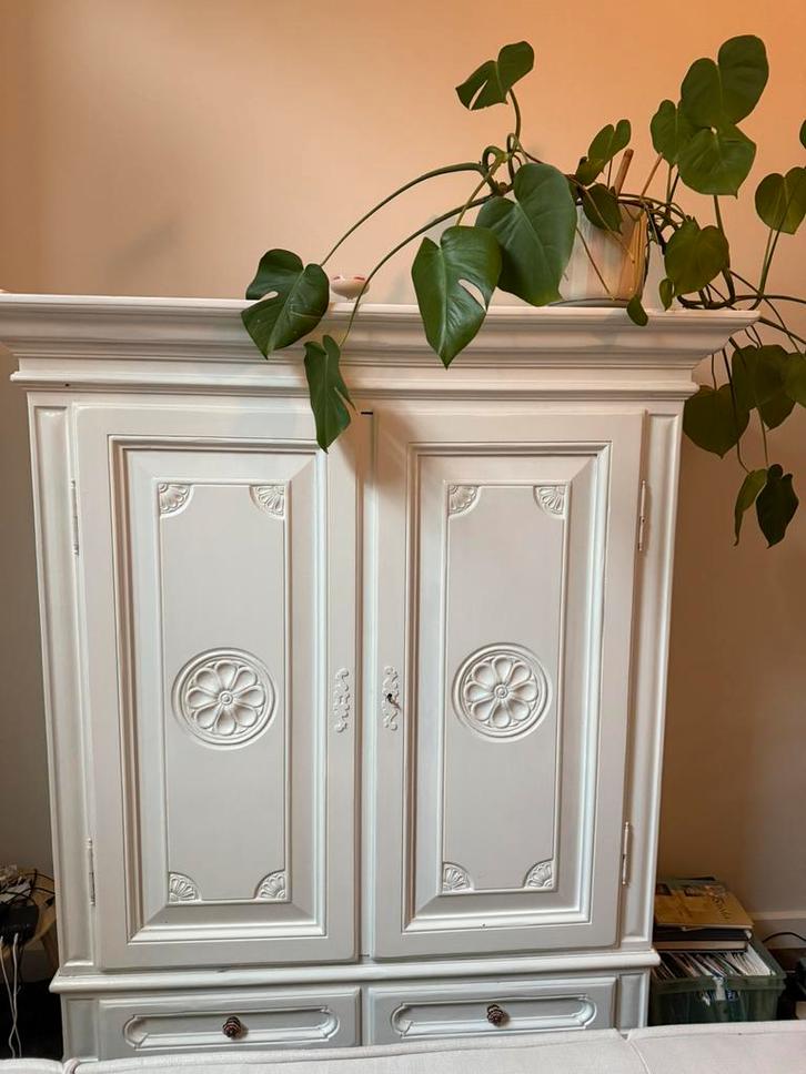 Mooie witte klassieke kast – H 190 cm , B 140 cm, D 53 cm, Huis en Inrichting, Kasten | Buffetkasten, Gebruikt, 150 tot 200 cm