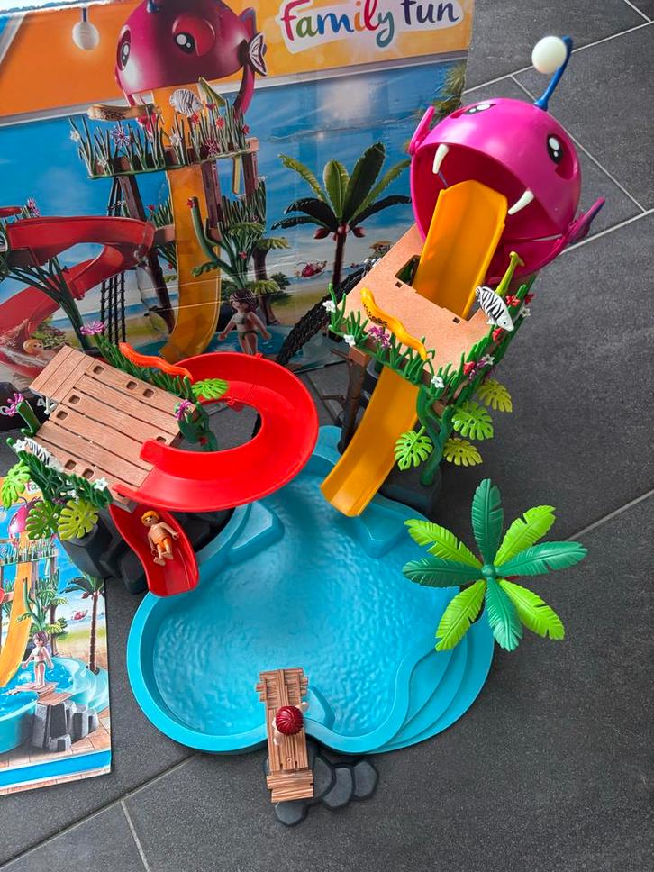 Playmobil 70609 Glijbanenparadijs - Zo Goed Als Nieuw, Kinderen en Baby's, Speelgoed | Playmobil, Zo goed als nieuw, Complete set