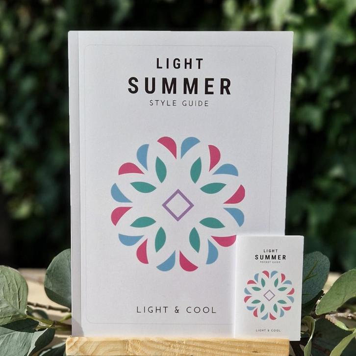 Light Summer Licht Zomertype Style Guied + Pocket Guide, Kleding | Dames, Overige Dameskleding, Nieuw, Verzenden