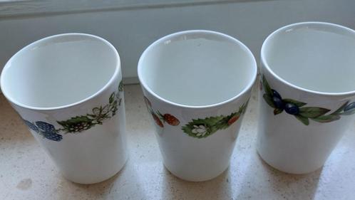 Enkele onderdelen van een Marjolein Bastin servies., Verzamelen, Porselein, Kristal en Bestek, Kop en/of schotel, Porselein, Ophalen of Verzenden