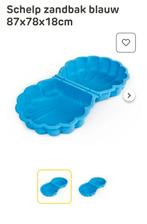 Zand en water bak, Ophalen