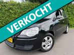 Volkswagen Polo 1.2 Easyline 5 DEURS ZWART AIRCO NAP APK, Voorwielaandrijving, Gebruikt, 989 kg, 60 pk