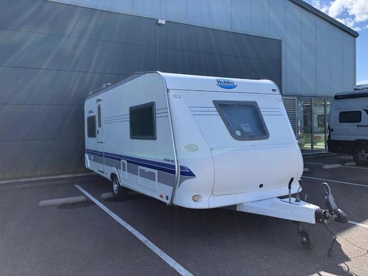 Hobby 540 De Luxe Easy, Caravans en Kamperen, Caravans, Particulier, tot en met 4, 1250 - 1500 kg, Rondzit, Hobby, Lengtebed, 7 tot 8 meter