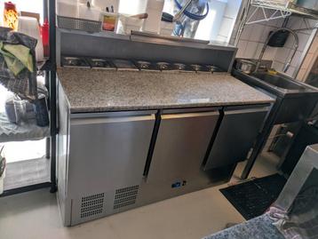 Koel werkbank beschikbaar voor biedingen