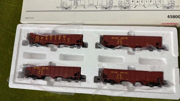 Märklin Set 45800 Union Pacific Hopperwagens, Hobby en Vrije tijd, Modeltreinen | H0, Zo goed als nieuw, Wagon, Wisselstroom, Märklin