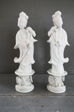 Antieke set Guanyin beelden met lotus bloemen, Verzenden