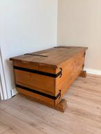 Massief houten kist met metalen details, Ophalen, Gebruikt, Eikenhout, Minder dan 50 cm