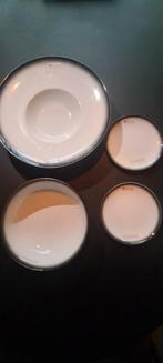Maxwell Williams Servies - Diverse Borden, Gebruikt, Ophalen of Verzenden, Bord(en), Effen