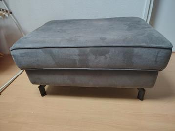 Montel Hocker Antraciet - Verkleuring beschikbaar voor biedingen