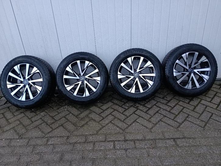 Winterset Lexus NX 350h/450h+  235/60 R18, Auto-onderdelen, Banden en Velgen, Banden en Velgen, Winterbanden, 18 inch, 235 mm