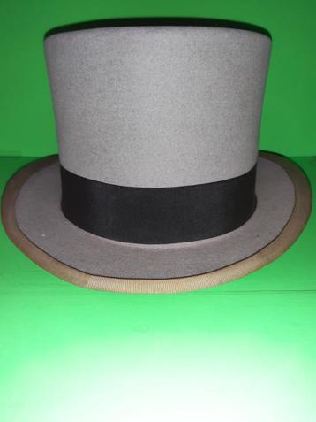 Empire hoge hoed maat 57 beschikbaar voor biedingen