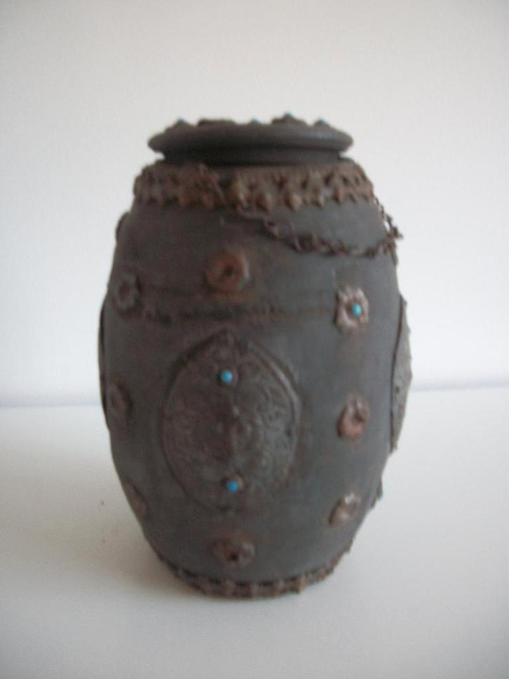 Houten Voorraadpot Kruidenpot met ketting en versiering, Antiek en Kunst, Antiek | Overige Antiek, Ophalen of Verzenden