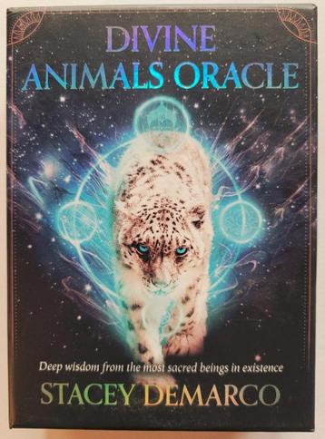 DIVINE ANIMALS Oracle Cards / Kaartendeck by Stacey DeMarco beschikbaar voor biedingen