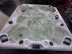 Balboa gezinsjacuzzi incl coverlift en cover, Ophalen, Jacuzziboer, Traan 5 9351 vm leek, Zo goed als nieuw