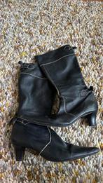 Leren laars zwart met wut stiksel, niet gedragen mt 40, Kleding | Dames, Schoenen, Hoge laarzen, Zwart, Ophalen of Verzenden, Zo goed als nieuw