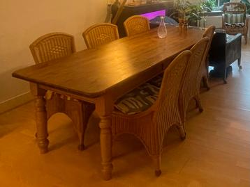 Eet tafel massief hout 216x89cm  (6 - 8 personen)  beschikbaar voor biedingen