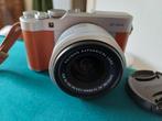 Fujifilm x-a5 met 2 lenzen en zonnekap, Ophalen of Verzenden, Zo goed als nieuw, Compact, Fuji