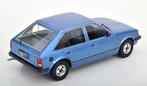 Triple9 1:18 Opel Kadett D 5 deurs, blauw metallic met blauw, Overige merken, Triple9, -, Nieuw