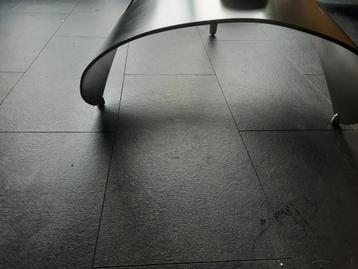 Mooie salontafel  beschikbaar voor biedingen