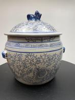 Chinese blauw-wit porseleinen vaas, Huis en Inrichting, Woonaccessoires | Vazen, Blauw, Aardewerk of Porselein, Ophalen of Verzenden