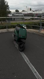 Piaggio zip type 1 70cc stage 1, Fietsen en Brommers, Scooters | Piaggio, Ophalen, Tweetakt, Zo goed als nieuw, 70 cc