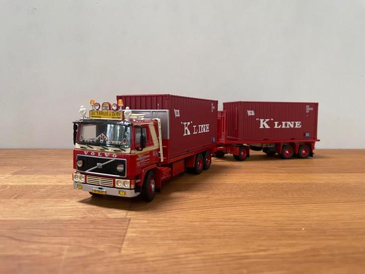 Tekno Volvo F12 containercombi K-line Jac v ‘t Kruis 1:50, Hobby en Vrije tijd, Modelauto's | 1:50, Nieuw, Bus of Vrachtwagen