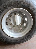 Bijna nieuwe Goodyear trekas band met velg. Maat 295/80 22,5, Auto-onderdelen, Vrachtwagen-onderdelen, Ophalen, Overige merken