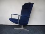 NIEUWSTAAT Prominent Twist design relax fauteuil blauw stof, Metaal, 75 tot 100 cm, Ophalen of Verzenden, Zo goed als nieuw