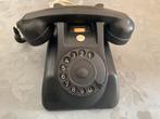 Vintage bakelieten telefoon met draaischijf. Een klassieker, Telecommunicatie, Vaste telefoons | Niet Draadloos, Ophalen of Verzenden