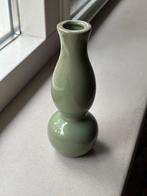 Vaas • Uniek Groene Kleur, Ophalen of Verzenden, Minder dan 50 cm, Groen, Glas