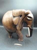 Grote zware handgemaakte houten olifant, Ophalen of Verzenden