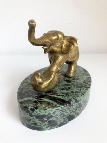jaren 30 art deco beeld van olifant en tijger verguld brons beschikbaar voor biedingen