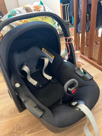 Maxi Cosi Pebble 360 - Zo goed als nieuw! beschikbaar voor biedingen