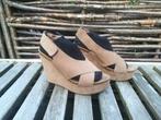 Fred de la Bretoniere Slingback Pumps Suède Bruin maat 39, Pumps, Fred de la Bretoniere, Bruin, Ophalen of Verzenden