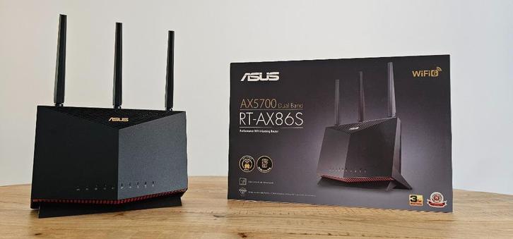 Asus RT-AX86S, Computers en Software, Routers en Modems, Zo goed als nieuw, Router met modem, Ophalen of Verzenden