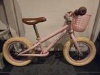 Leuke roze Little Dutch loopfiets met mandje aan stuur, Fietsen en Brommers, Ophalen of Verzenden, Gebruikt, Minder dan 16 inch