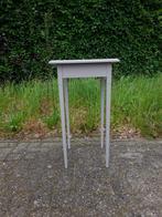 zeer oud mooie brocante vintage planten tafeltje, Antiek en Kunst, Ophalen of Verzenden