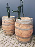 225 liter wijnvat/ regenton met pomp, Ophalen, 150 liter of meer, Zo goed als nieuw, Met pomp