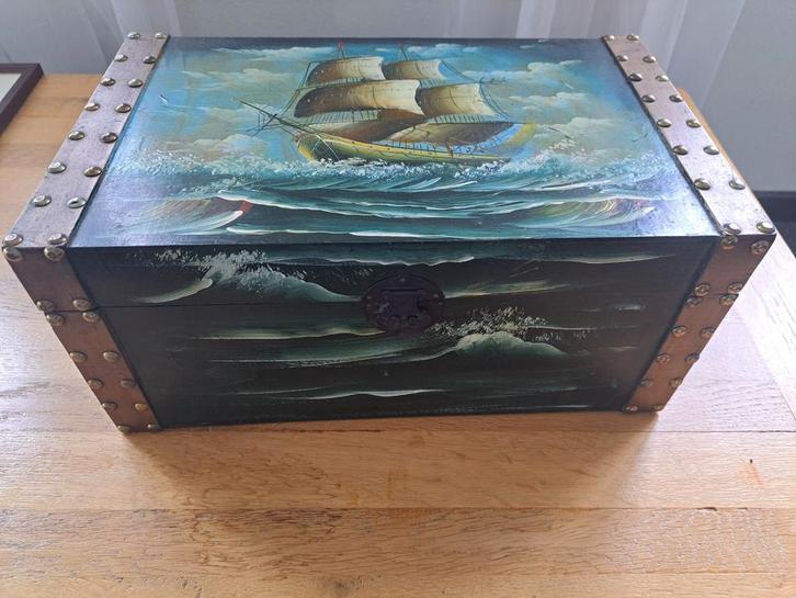 Beschilderd Kistje met Zeilschip, Huis en Inrichting, Woonaccessoires | Kisten, Gebruikt, Minder dan 50 cm, Minder dan 50 cm, Minder dan 50 cm