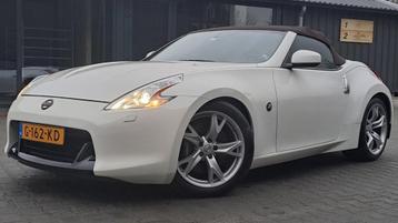Nissan 370Z 3.7 V6 338pk 2010 Roadster Automaat Nieuwe APK  beschikbaar voor biedingen