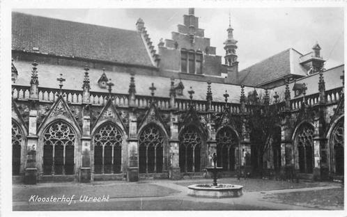 (377-653-021) Utrecht Kloosterhof, Verzamelen, Ansichtkaarten | Nederland, Utrecht, Verzenden