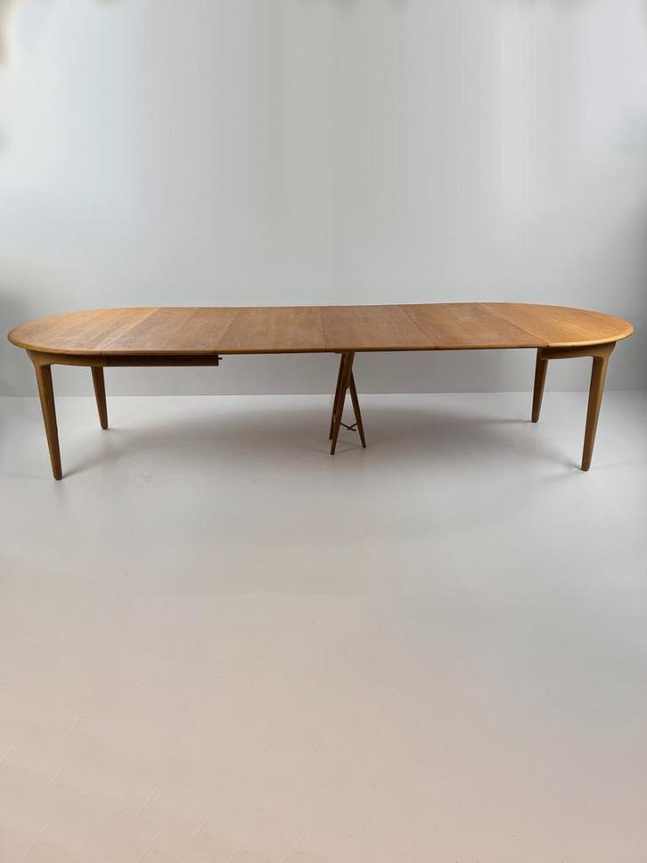 Henning Kjaernulf for Sorø Stolefabrik – Model 62 Extendable, Huis en Inrichting, Tafels | Eettafels, Zo goed als nieuw, Rechthoekig